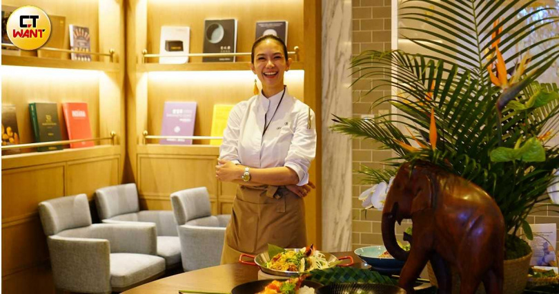 被譽為「值得關注的泰國頂尖女廚師」的Naree Boonyakiat首次來台客座。（圖／魏妤靜攝）